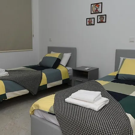 Cozy Nest דירה פאפוס
